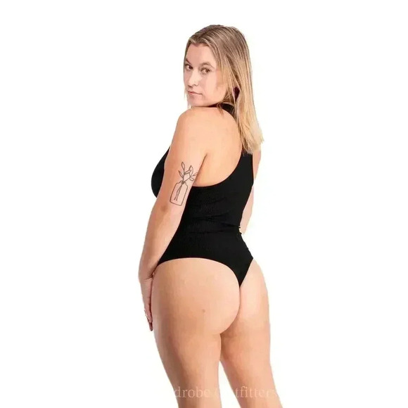 Sexy Scoop One Piece Black Bodysuit - Picture 5 of 8